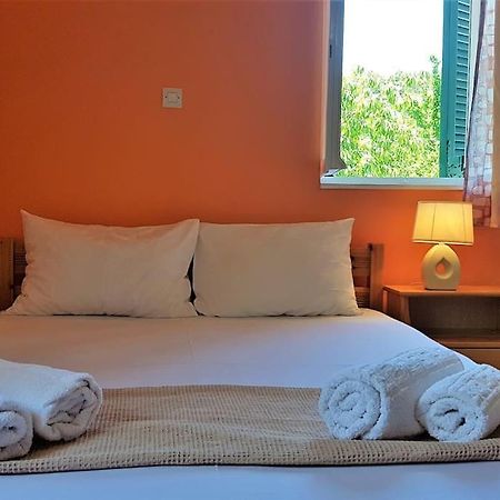 Karydia Apartments 4 Pers Lazaráta المظهر الخارجي الصورة